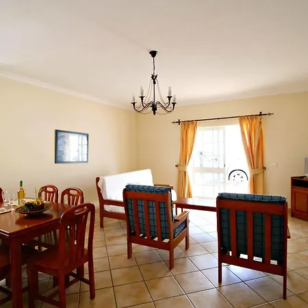 V3 Parra 8 Villa *